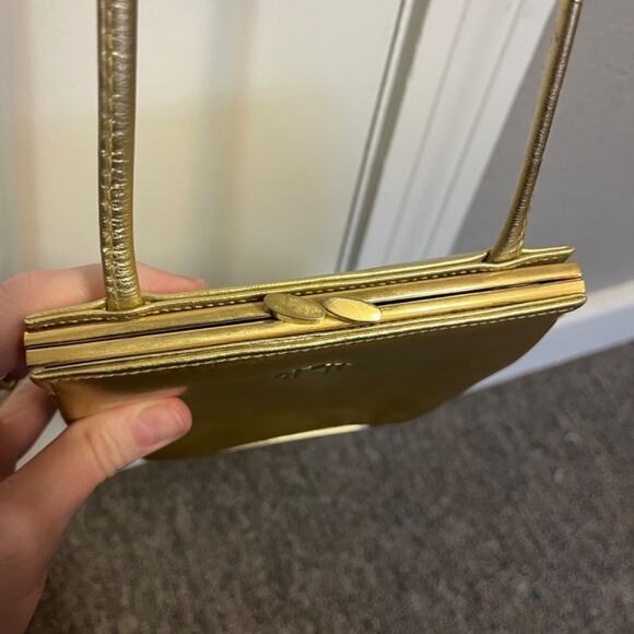 5/$100 Vintage Anne Klein Gold Genuine Leather Mini Evening Bag 2 - Picture 9 of 12